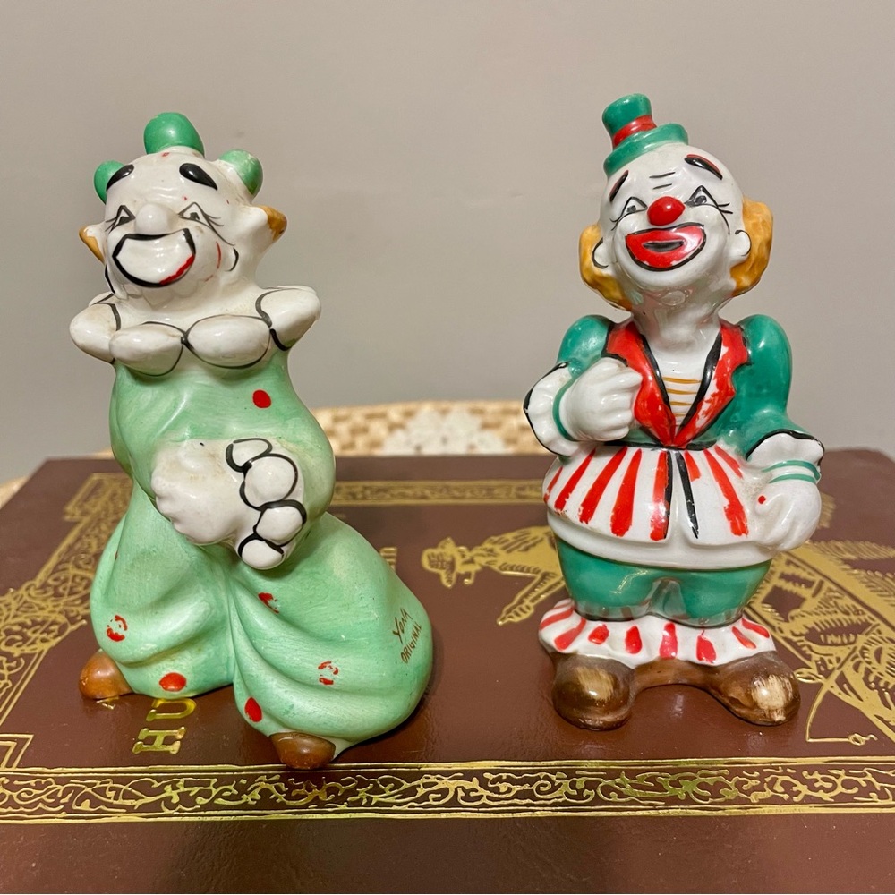Vintage Yona Original Clown Salt and Pepper Shaker Set